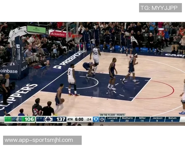 巴特勒潇洒背扣展现飞天绝技追梦直塞助攻如仙人指路